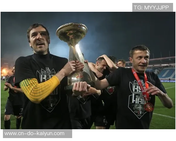 曼联对阵贝尔格莱德游击精彩集锦回顾与赛后分析